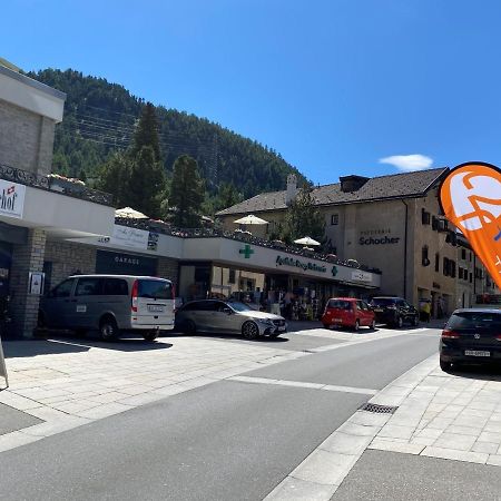 Alpenstil - 60M2 Dachstockwohnung Mit Garage - Bm186 Pontresina Exterior foto