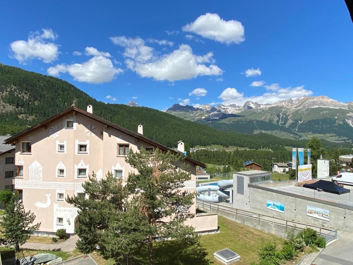 Alpenstil - 60M2 Dachstockwohnung Mit Garage - Bm186 Pontresina Exterior foto