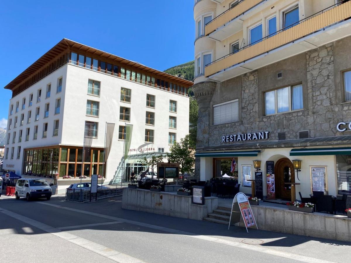 Alpenstil - 60M2 Dachstockwohnung Mit Garage - Bm186 Pontresina Exterior foto