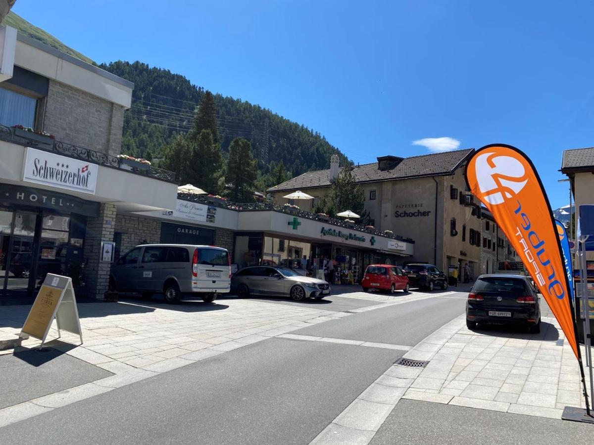Alpenstil - 60M2 Dachstockwohnung Mit Garage - Bm186 Pontresina Exterior foto